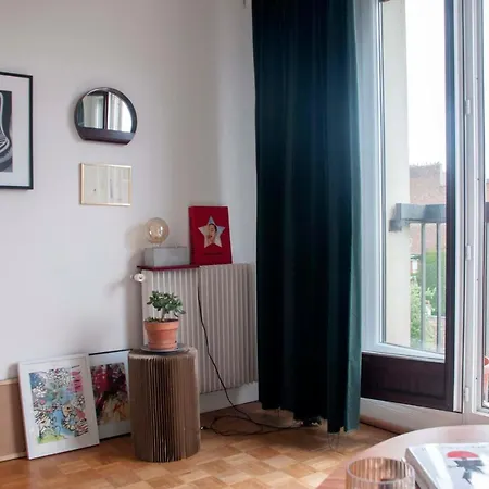 Bright Studio Near Bastille Appartement Parijs