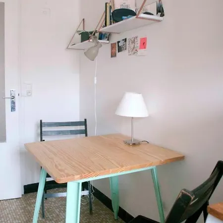 Bright Studio Near Bastille Париж